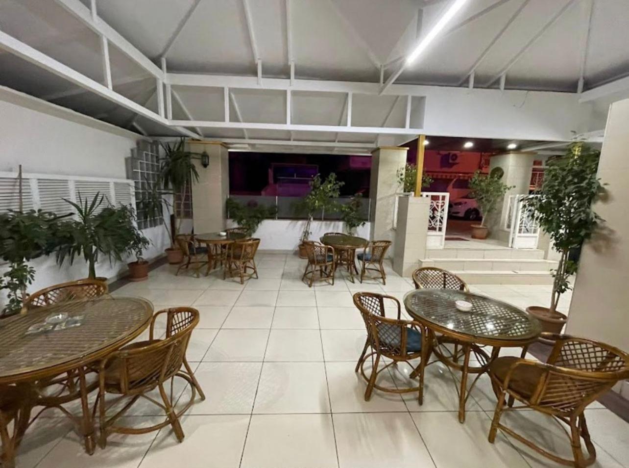Denizhan Hotel Анталья Экстерьер фото